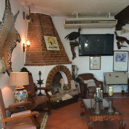 Hotel La Marina Del Rio La Pesca Ngoại thất bức ảnh