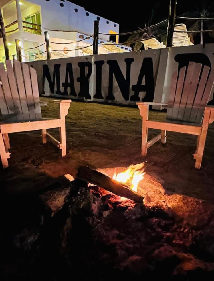 Hotel La Marina Del Rio La Pesca Ngoại thất bức ảnh