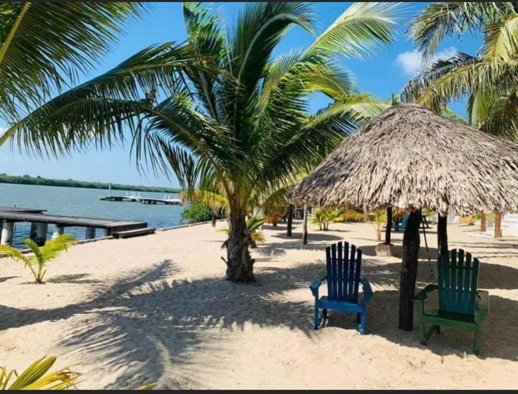 Hotel La Marina Del Rio La Pesca Ngoại thất bức ảnh