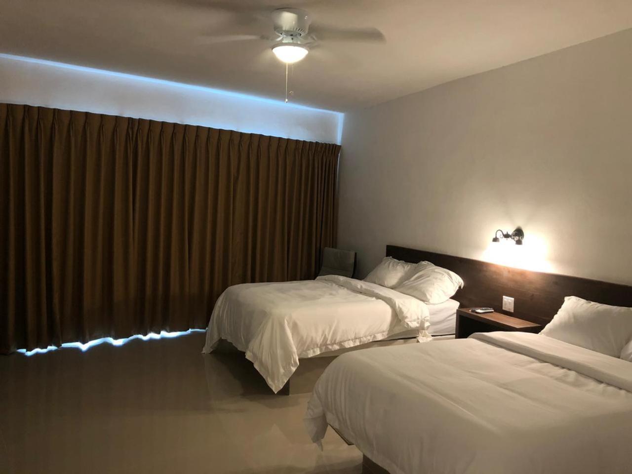 Hotel La Marina Del Rio La Pesca Ngoại thất bức ảnh