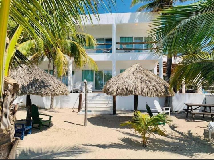Hotel La Marina Del Rio La Pesca Ngoại thất bức ảnh
